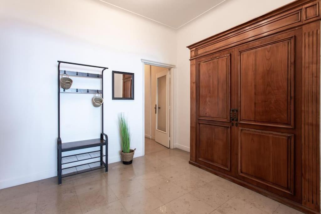 L14 2p Promenade Vue Climatise, Spacieux/ Balcon Leilighet *